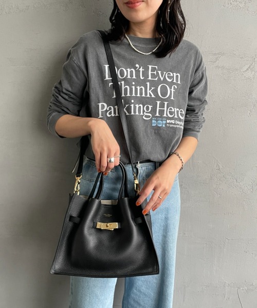 VIOLAd'ORO（ヴィオラドーロ）の「[VIOLAd’ORO / ヴィオラドーロ] TRERO イタリアンレザー2WAYバッグ（トートバッグ・レディース・ブラック・ONE SIZE）」の7枚目の写真