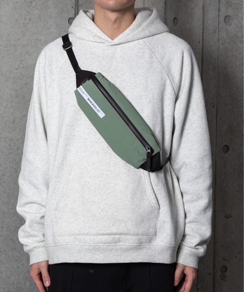 MAKAVELIC（マキャベリック）の「CLOTH SASH SHOULDER BAG（ショルダーバッグ・メンズ・ベージュ/ダークグレー/ダークネイビー/カーキ・ONE SIZE/FREE）」の3枚目の写真