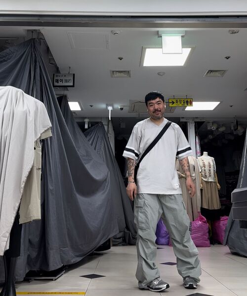 NOT4NERD(ノットフォーナード)の「Parachute Nylon Cargo Pants - Light Grey(スウェットパンツ・レディース・その他・LARGE/MEDIUM/X-LARGE)」の3枚目の写真