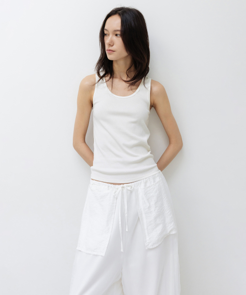 INSILENCE WOMEN(インサイレンスウーマン)の「WスピマコットンUネックスリーブレスIVORY(Tシャツ/カットソー・レディース・その他・SMALL/MEDIUM)」の5枚目の写真