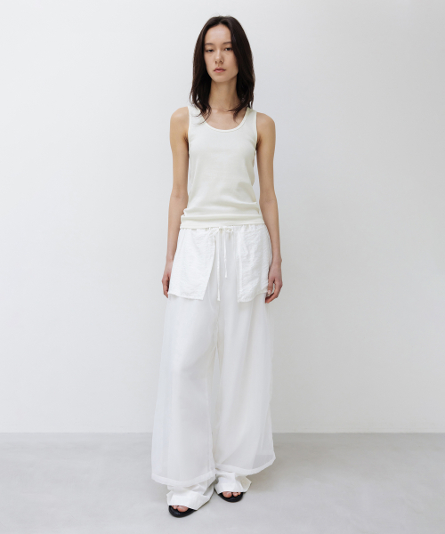 INSILENCE WOMEN(インサイレンスウーマン)の「WスピマコットンUネックスリーブレスIVORY(Tシャツ/カットソー・レディース・その他・SMALL/MEDIUM)」の3枚目の写真