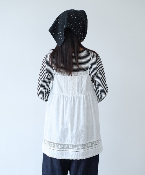 bulle de savon（ビュルデサボン）の「コットン/リネン lace×pin tuck キャミブラウス（シャツ/ブラウス・レディース・ブラック/ホワイト・FREE）」の3枚目の写真