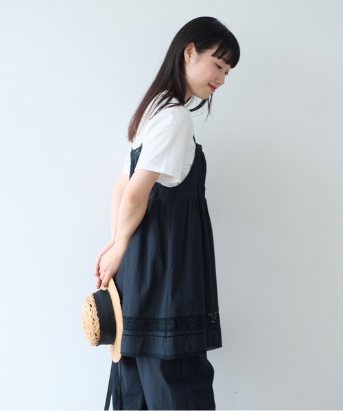 bulle de savon（ビュルデサボン）の「コットン/リネン lace×pin tuck キャミブラウス（シャツ/ブラウス・レディース・ブラック/ホワイト・FREE）」の14枚目の写真