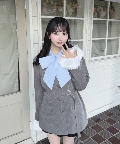 one way（ワンウェイ）の「フリルカフステーラージャケット（テーラードジャケット・レディース・ブラック/ブルー系その他/グレー/グレー系その他・FREE）」の3枚目の写真