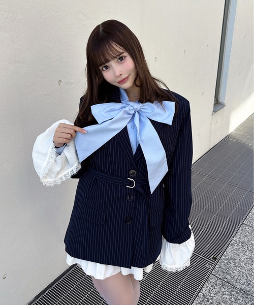 one way（ワンウェイ）の「フリルカフステーラージャケット（テーラードジャケット・レディース・ブラック/ブルー系その他/グレー/グレー系その他・FREE）」の4枚目の写真