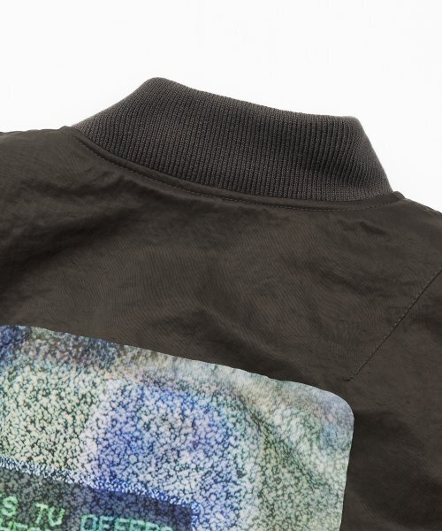 SUNDAY FRUIT MARKET(サンデーフルーツマーケット)の「SUNDAY COSMIC BOMBER JACKET KHAKI(ブルゾン・メンズ・その他・MEDIUM/LARGE)」の6枚目の写真