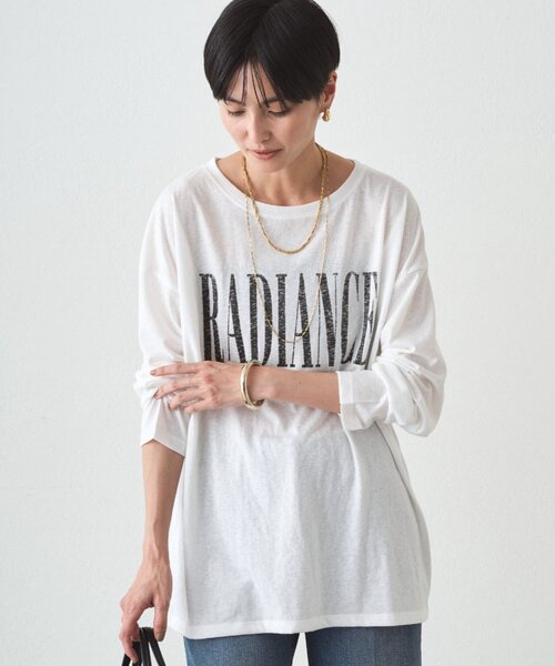 LOUNGEDRESS（ラウンジドレス）の「RADIANCEロンT（Tシャツ/カットソー・レディース・オフホワイト・FREE）」の2枚目の写真