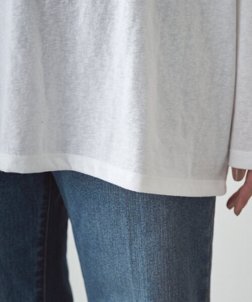 LOUNGEDRESS（ラウンジドレス）の「RADIANCEロンT（Tシャツ/カットソー・レディース・オフホワイト・FREE）」の15枚目の写真