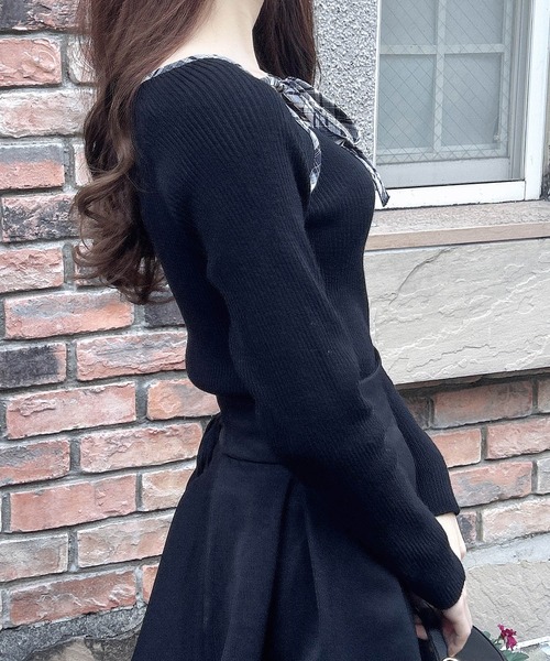 INGNI（イング）の「チェック柄配色デコルテリボンニット（ニット/セーター・レディース・ブラック系9/ベージュ系8/ホワイト系その他4・M）」の6枚目の写真