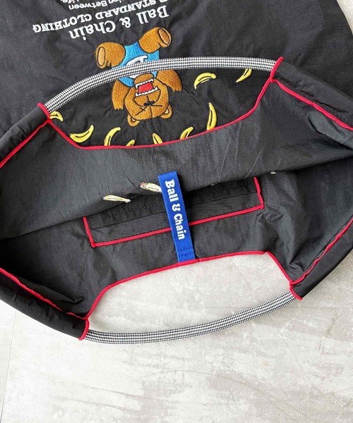 DOUBLE STANDARD CLOTHING（ダブルスタンダードクロージング）の「[Ball&Chain×DOUBLE STANDARD CLOTHING]バナナベア ミニショッピングバッグ（エコバッグ/サブバッグ・レディース・オフホワイト/ブラック・M）」の3枚目の写真