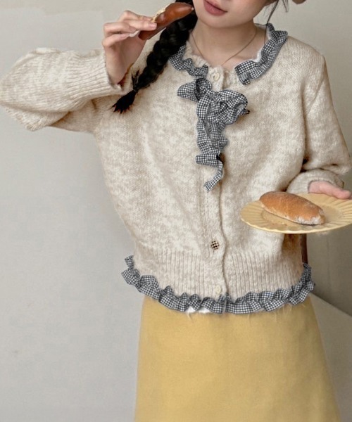 Miniministore(ミニミニストア)の「フリルカラーニットリボンカーディガン甘め(ニット/セーター・レディース・アイボリー/グレー・FREE)」の10枚目の写真
