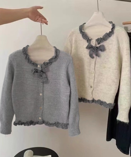Miniministore(ミニミニストア)の「フリルカラーニットリボンカーディガン甘め(ニット/セーター・レディース・アイボリー/グレー・FREE)」の12枚目の写真