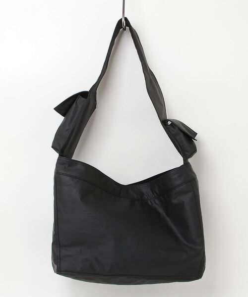 Y-3(ワイスリー)の「Y-3 NEWSPAPER BAG L(ボディバッグ/ウエストポーチ・メンズ・ブラック・ONE SIZE)」の6枚目の写真