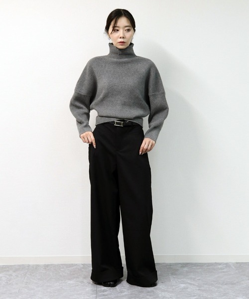 THE CELL.(ザセルドット)の「リブドルマンモックネックニット RIB DOLMAN MOCK NECK KNIT(ニット/セーター・レディース・グレー/ブラック/ライトベージュ・FREE)」の5枚目の写真
