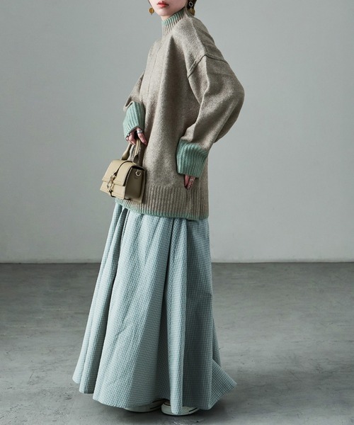 Fashion Letter(ファッションレター)の「ボリューム袖 ハイネック配色ニット(ニット/セーター・レディース・グレー/ベージュ/チャコール・M)」の9枚目の写真