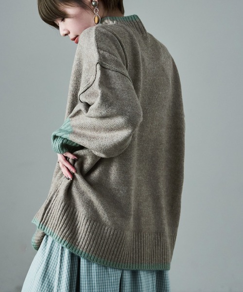 Fashion Letter(ファッションレター)の「ボリューム袖 ハイネック配色ニット(ニット/セーター・レディース・グレー/ベージュ/チャコール・M)」の10枚目の写真