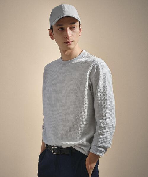 TAKEO KIKUCHI(タケオキクチ)の「千鳥柄 ストレッチ プルオーバー(Tシャツ/カットソー・メンズ・ライトグレー/ブラック/ブルーグリーン/レンガ・01/02/03/04)」の1枚目の写真