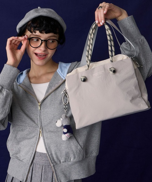 BONLECILL Marche(ボンルシールマルシェ)の「【BONLECILL Marche】2wayコードハンドルボックストートバッグ/ショルダーバッグ(トートバッグ・レディース・ブラック/ブラウン/グレー・FREE)」の2枚目の写真