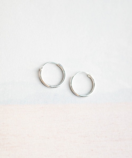 ARCHIVER（アーカイバ）の「●silver925 プレーンピアス●（ピアス（両耳用）・メンズ・シルバー・SMALL/LARGE/X-LARGE/X-SMALL/MEDIUM）」の9枚目の写真