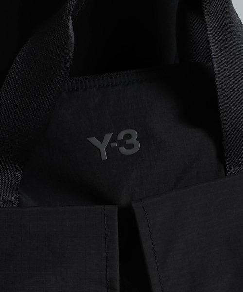 Y-3(ワイスリー)の「Y-3 UTILITY MESSENGER BAG(ボストンバッグ・メンズ・ブラック・ONE SIZE)」の6枚目の写真