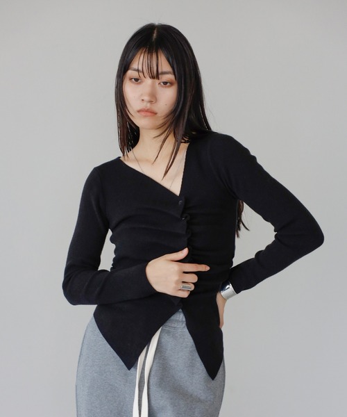 ENC（エンク）の「front gather cardigan / フロントギャザーカーディガン（Tシャツ/カットソー・レディース・オフホワイト/ブラック・FREE）」の14枚目の写真