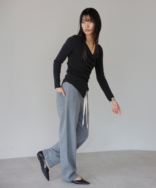 ENC（エンク）の「front gather cardigan / フロントギャザーカーディガン（Tシャツ/カットソー・レディース・オフホワイト/ブラック・FREE）」の15枚目の写真