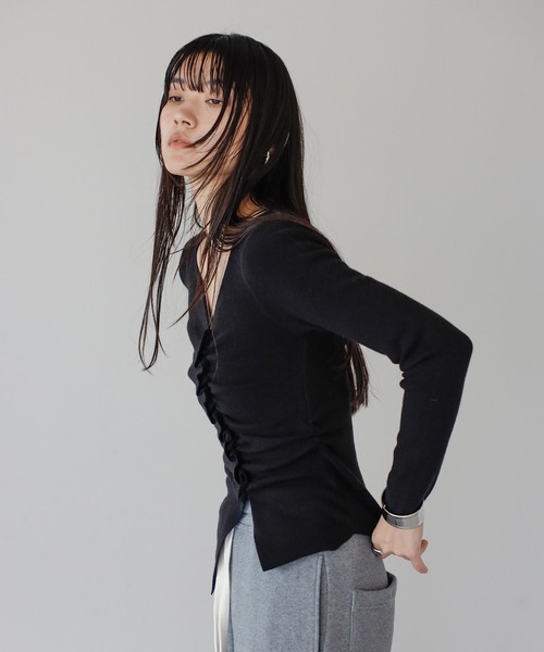 ENC（エンク）の「front gather cardigan / フロントギャザーカーディガン（Tシャツ/カットソー・レディース・オフホワイト/ブラック・FREE）」の16枚目の写真