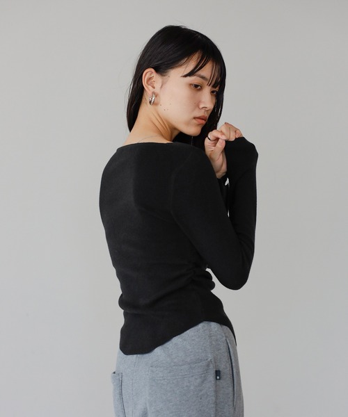 ENC（エンク）の「front gather cardigan / フロントギャザーカーディガン（Tシャツ/カットソー・レディース・オフホワイト/ブラック・FREE）」の18枚目の写真