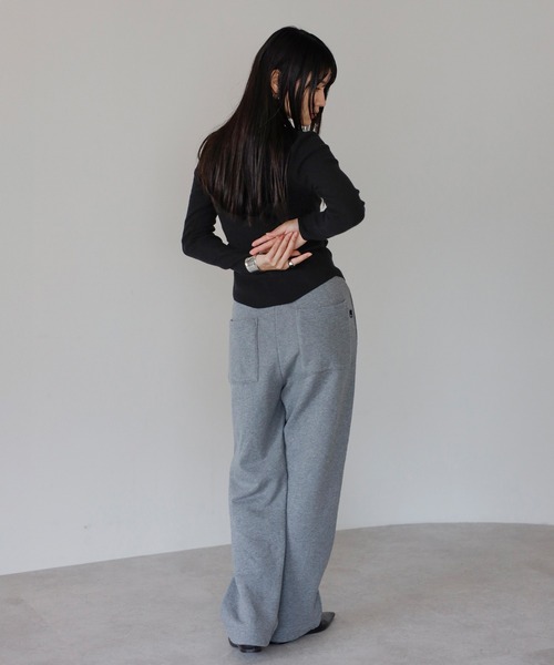 ENC（エンク）の「front gather cardigan / フロントギャザーカーディガン（Tシャツ/カットソー・レディース・オフホワイト/ブラック・FREE）」の19枚目の写真