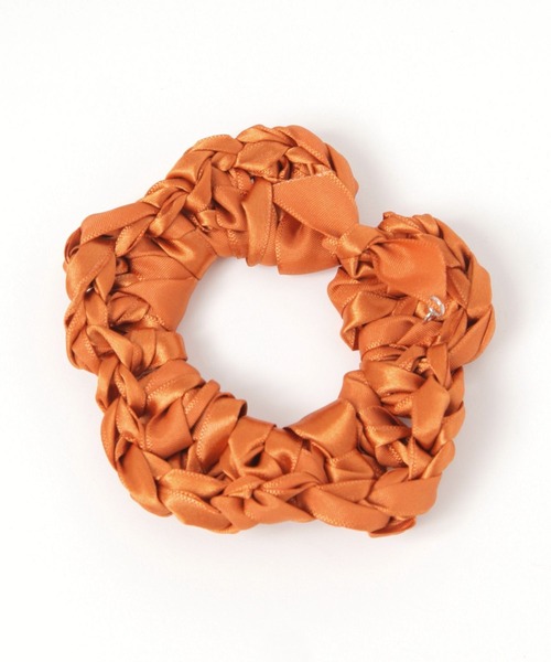 niko and...（ニコアンド）の「マクラメフラワーシュシュ（シュシュ・レディース・オレンジ/ブラック/ライトブルー・0）」の3枚目の写真