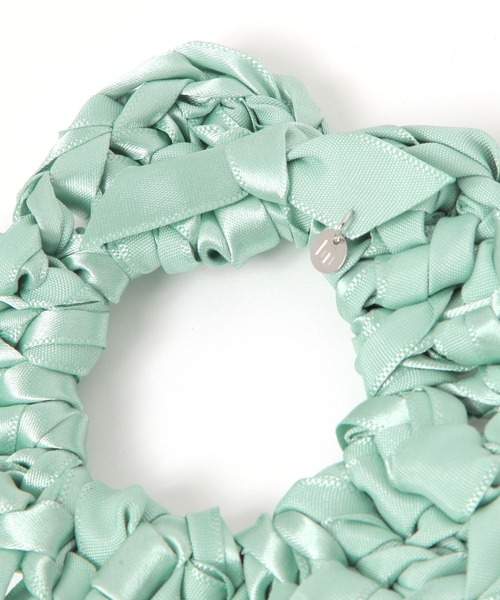 niko and...（ニコアンド）の「マクラメフラワーシュシュ（シュシュ・レディース・オレンジ/ブラック/ライトブルー・0）」の5枚目の写真