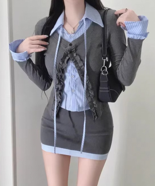 VIVID LADY(ビビッドレディー)の「ストライプシャツ フリルカーディガン レイヤード風トップス(シャツ/ブラウス・レディース・ブラック/アイボリー/グレー・FREE)」の11枚目の写真