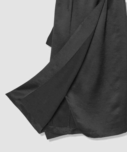 allureville（アルアバイル）の「【ATELIER Line】イレギュラーフレアスカート（スカート・レディース・ブラック・2/1）」の10枚目の写真