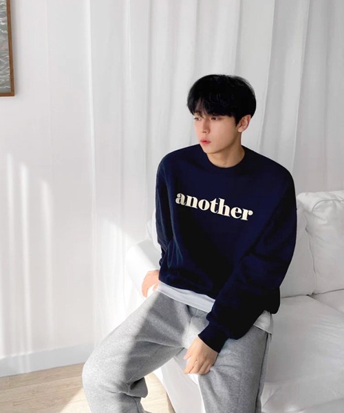 NOWLE（ノウル）の「【NOWLE】another フロントロゴ クルーネックスウェット / トレーナー（スウェット・メンズ・ネイビー・MEDIUM/SMALL/X-LARGE/LARGE）」の10枚目の写真