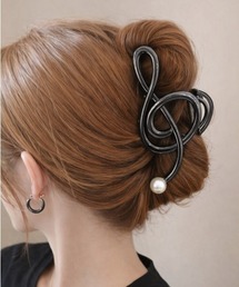 pyornim（ピョルニム）の「【26年春夏新作】音符モチーフ メタル バンス ヘアクリップ（バレッタ/ヘアクリップ）」