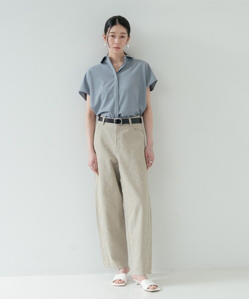 GALLEST(ギャレスト)の「Comfy SET UP|フレアスリーブブラウス【セットアップ対応/通勤/カセット服】(シャツ/ブラウス・レディース・ダークグレー/キャメル/ライトブルー/ブラック・38/34)」の21枚目の写真