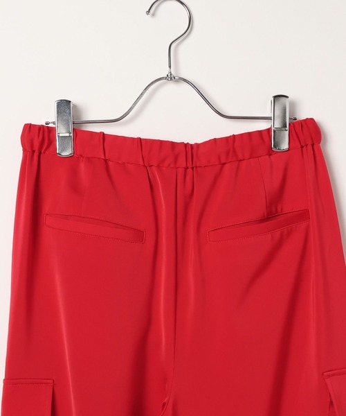 HEREIAM(ヘレイアム)の「【HEREIAM】サテンカーゴパンツ(その他パンツ・レディース・ミント/ブラック/レッド・MEDIUM/SMALL)」の9枚目の写真