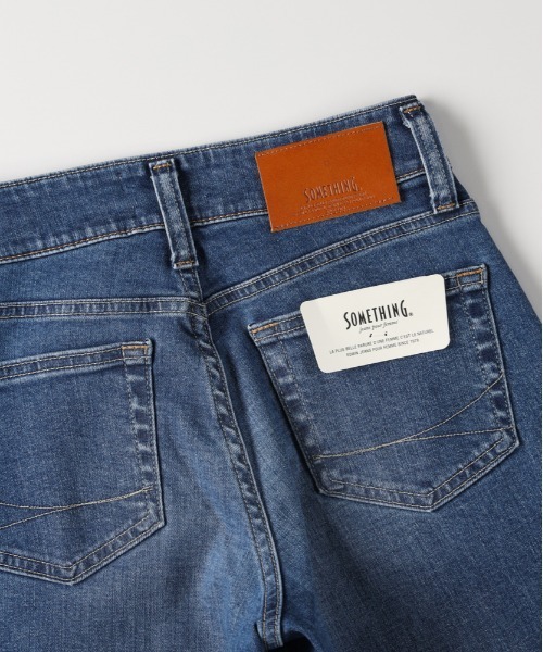 SOMETHING(サムシング)の「SOMETHING(サムシング)【レディース】「LISA」セミワイドパンツ(デニムパンツ・レディース・ダークインディゴブルー・27inch/31inch/30inch/29inch/28inch/26inch/25inch)」の10枚目の写真