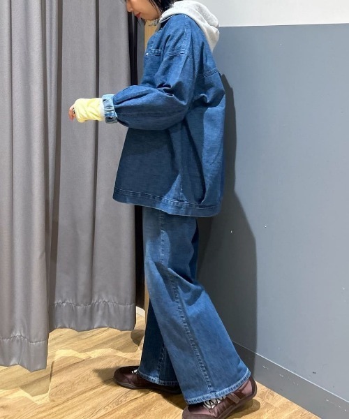 SOMETHING(サムシング)の「SOMETHING(サムシング)【レディース】「LISA」セミワイドパンツ(デニムパンツ・レディース・ダークインディゴブルー・27inch/31inch/30inch/29inch/28inch/26inch/25inch)」の18枚目の写真