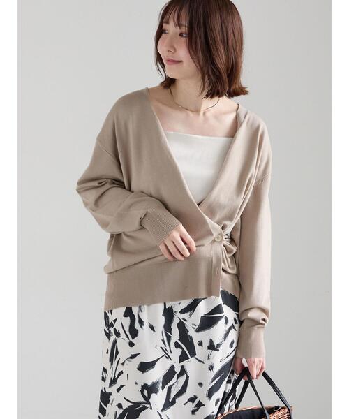 Te chichi(テチチ)の「【雑誌掲載】2WAYカシュクールVネックカーディガン《2026 spring catalog item》(カーディガン/ボレロ・レディース・グリーン/ネイビー/シルバー/ベージュ・F)」の17枚目の写真