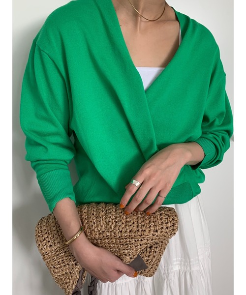 Te chichi(テチチ)の「【雑誌掲載】2WAYカシュクールVネックカーディガン《2026 spring catalog item》(カーディガン/ボレロ・レディース・グリーン/ネイビー/シルバー/ベージュ・F)」の9枚目の写真