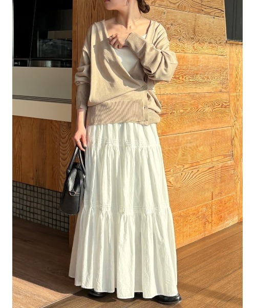 Te chichi(テチチ)の「2WAYカシュクールVネックカーディガン《2026 spring catalog item》(カーディガン/ボレロ・レディース・グリーン/ネイビー/シルバー/ベージュ・F)」の22枚目の写真