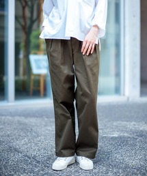 D.M.G.（ドミンゴ）の「チノパンツ（チノパンツ）」