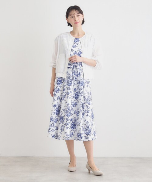 LAURA ASHLEY(ローラアシュレイ)の「【洗える/プラケット刺繍入り/羽織に使える】シアーブルゾン(ブルゾン・レディース・ホワイト/ネイビー・38/40)」の5枚目の写真