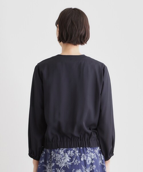 LAURA ASHLEY(ローラアシュレイ)の「【洗える/プラケット刺繍入り/羽織に使える】シアーブルゾン(ブルゾン・レディース・ホワイト/ネイビー・38/40)」の13枚目の写真