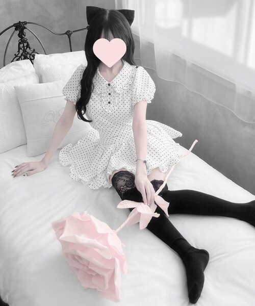 OLIVE des OLIVE(オリーブデオリーブ)の「【インフルエンサー企画】miko heart fluffy blouse(シャツ/ブラウス・レディース・オフホワイト/ピンク・FREE)」の3枚目の写真