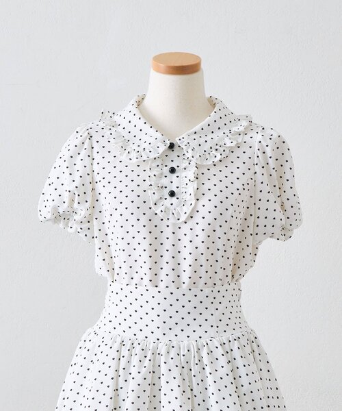 OLIVE des OLIVE(オリーブデオリーブ)の「【インフルエンサー企画】miko heart fluffy blouse(シャツ/ブラウス・レディース・オフホワイト/ピンク・FREE)」の4枚目の写真