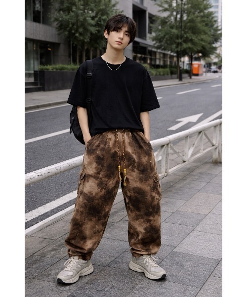 Bling Leads(ブリングリーズ)の「【Bls】 【ZM】【Bling Leads】タイダイ柄ニュアンスバルーンパンツ(その他パンツ・メンズ・ブラック/ブラウン・FREE)」の2枚目の写真