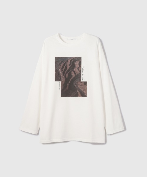 VICKY(ビッキー)の「アソートフォトロングTシャツ(Tシャツ/カットソー・レディース・オフホワイト/アイボリー/ホワイト系その他・M)」の4枚目の写真