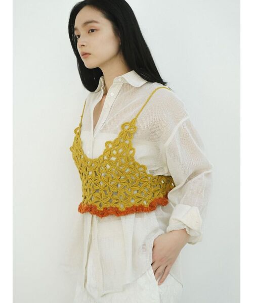 FIKA.(フィーカ)の「Flower crochet bustier(その他トップス・レディース・ブラック/イエロー系その他4/カーキ・MEDIUM)」の5枚目の写真